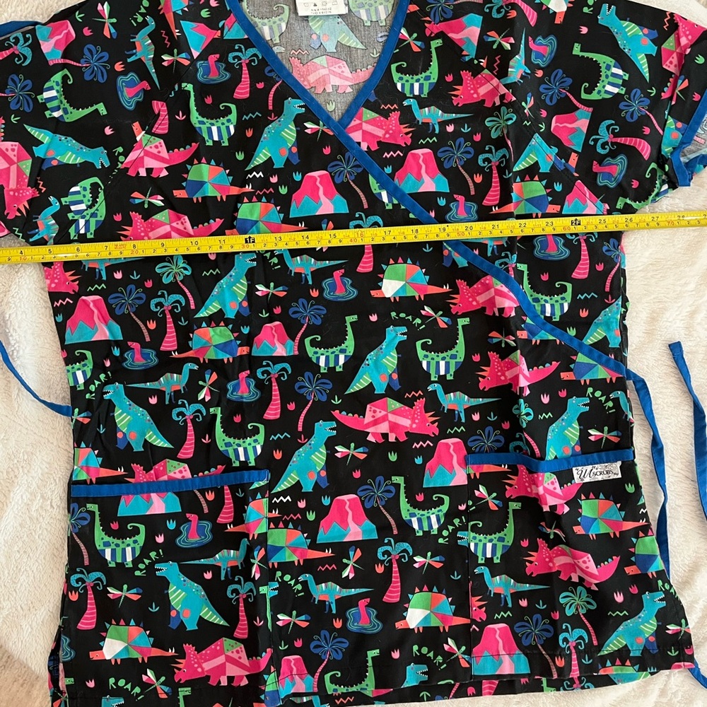Smart Scrubs Dinosaur Print V-Neck Top